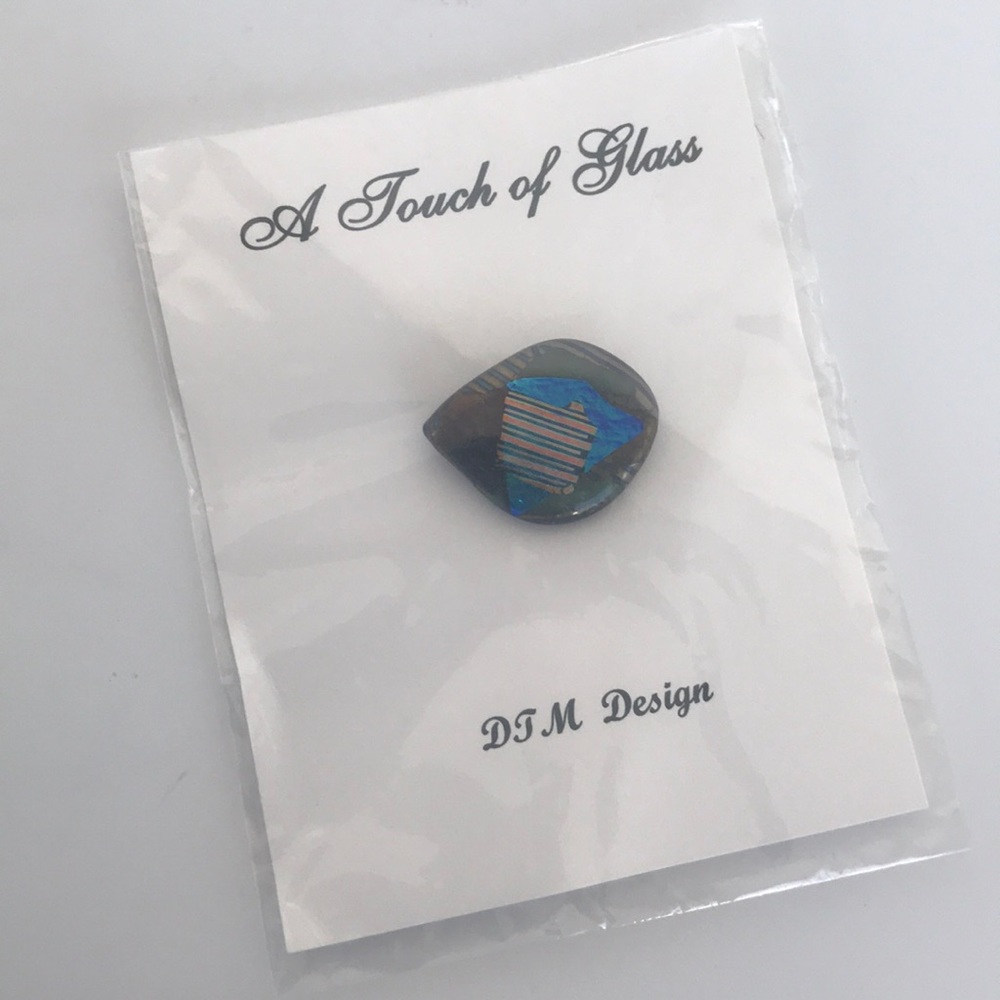 A Touch of Glass handmade brooch pin NEW